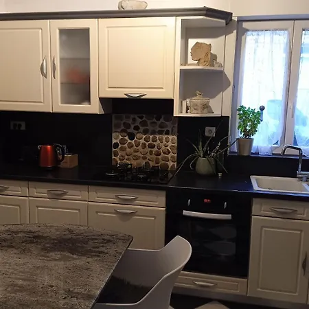 Chambre Pour 2 Dans Maison De Caractere * Le Puy-en-Velay